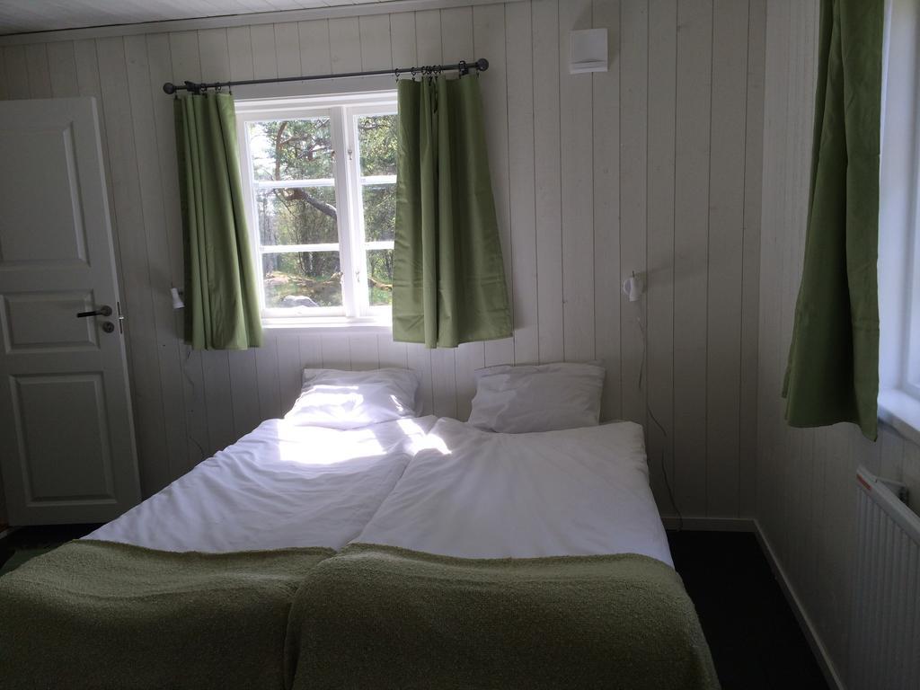 Oesjoenaes Hotel Tived ภายนอก รูปภาพ